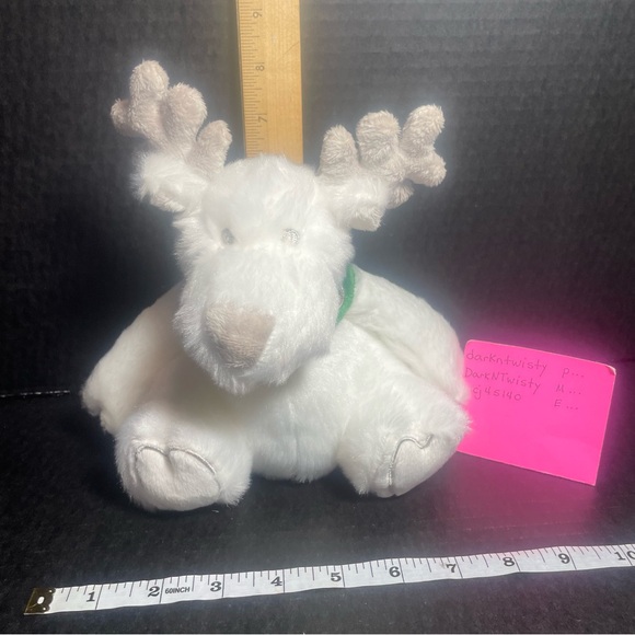 BNWT Bath and Body Works white/cream plush reindeer - Picture 8 of 10